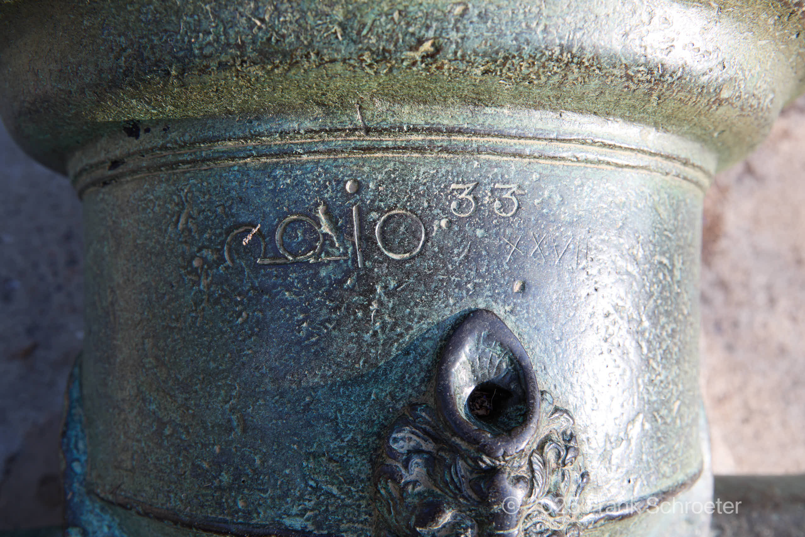 Bronze Mortar cast by Fransesco Mazzaroli 1670.